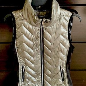 Olive calvin klein light bubble vest